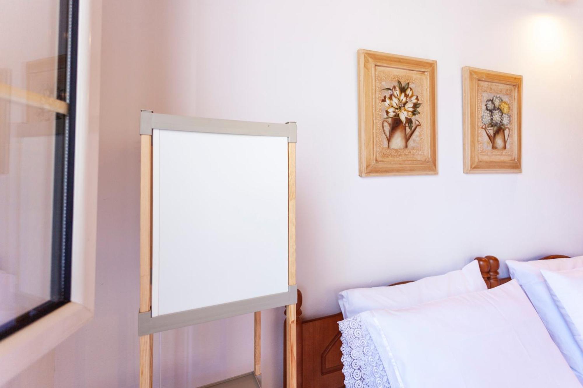 Retzos Rooms Himarë Dış mekan fotoğraf